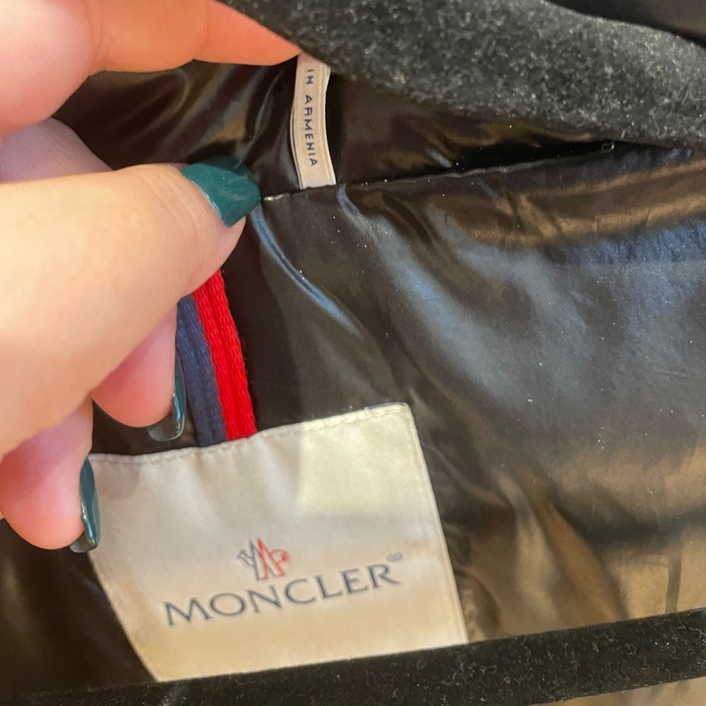 Moncler Maya Black Jacket Kids Size 12Y - Picture 9 of 10